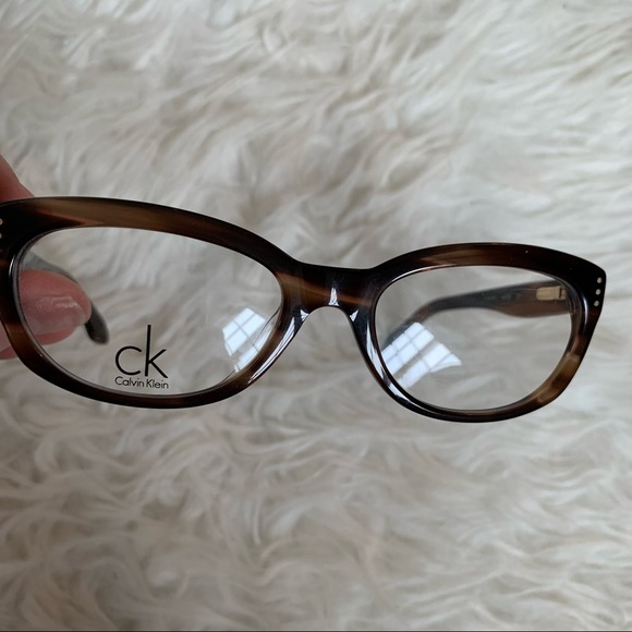 SOLD!! Calvin Klein eyeglass frames, brown horn color, NEW, Style #CK 5728 - Picture 7 of 9